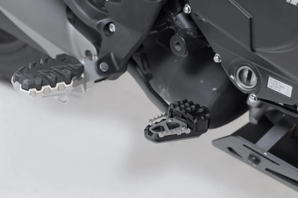 Zlevněný SW-Motech Prodloužení pro brzdový pedál - Black. KTM-/ Husqvarna-/ Moto Morini-Modelle. - SW-Motech Prodloužení pro brzdový pedál - Black. KTM-/ Husqvarna-/ Moto Morini-Modelle. ► koupit online na FC-Moto