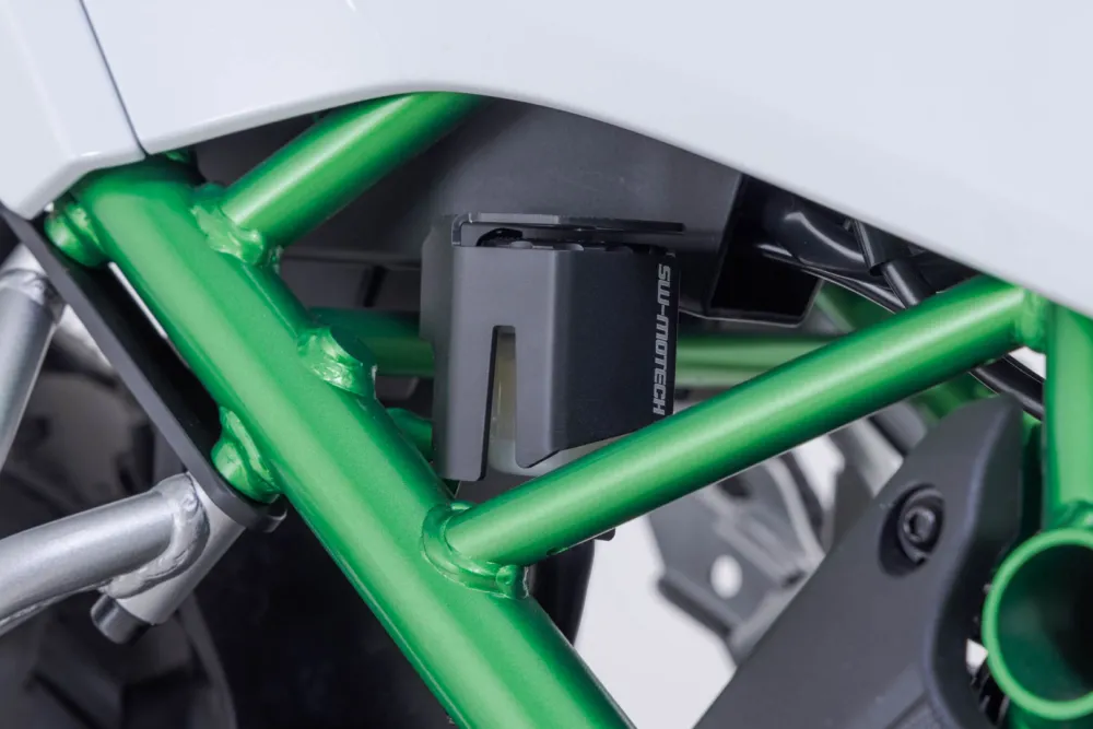 SW-Motech kryt brzdové nádrže - černý. Kawasaki KLE500 / KLE500 SE (26-). - SW-Motech Odeslání Ihned